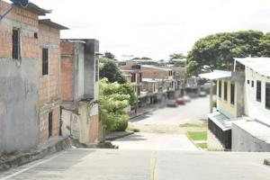 Alerta por bandas de menores de edad que delinquen con cuchillos y machetes en el barrio 2 de Junio de Ibagué