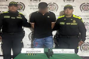 Cayó alias ‘Coche’, peligroso homicida que se movilizaba armado con un menor de edad por las calles de Flandes