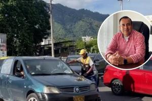 Secretario de movilidad sobre paleteros