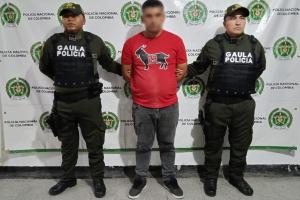 En el municipio de Pitalito,Huila, fue capturado un sujeto que  se hacía pasar como integrante de un grupo armado para extorsionar a su expareja.