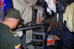 Mega operativo en el Coiba de Picaleña y 10 cárceles más: capturaron a 6 guardianes del Inpec en Girardot 