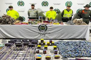 Más de 192 kilogramos de pólvora fueron incautados en la plaza de la 21 en Ibagué