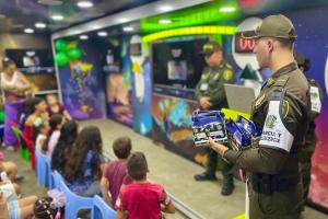 bus interactiva policia