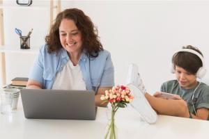 https://www.alertatolima.com/noticias/tendencias/madres-trabajadoras-en-colombia-avances-en-equidad-pero-el-camino-aun-es-largo