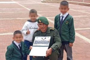 padre policía