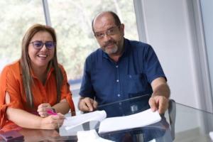 Erika Palma y Roberto Santofimio 