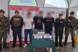¡Se hacían pasar por guerrilleros y cayeron con $24 millon