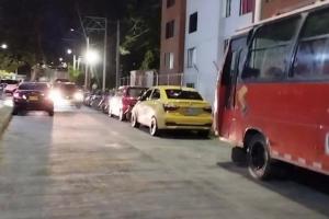 Mal parqueo en Almínar Mauritania 2