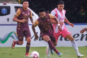 España de Penalti y Hurtado dieron la victoria al Naranja, por Tolima gol de Mauricio gonzalez