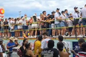 Turistas a bordo de tractomula previo al accidente. 