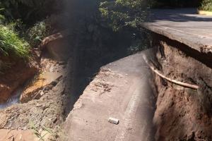 Deslizamiento en Palocabildo deja puente colapsado y sin agua al casco urbano