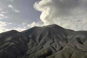 Hay alerta en los alrededores de la cadena volcánica de Los Coconucos