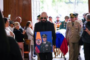 Con honores fue despedido en Ibagué el coronel Granados, asesinado en Cauca