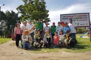Siembran-300-árboles-en-la-vereda-Chucuní.jpeg