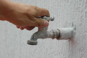 agua-grifo.jpg