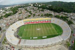 parqueaderoestadio.jpg